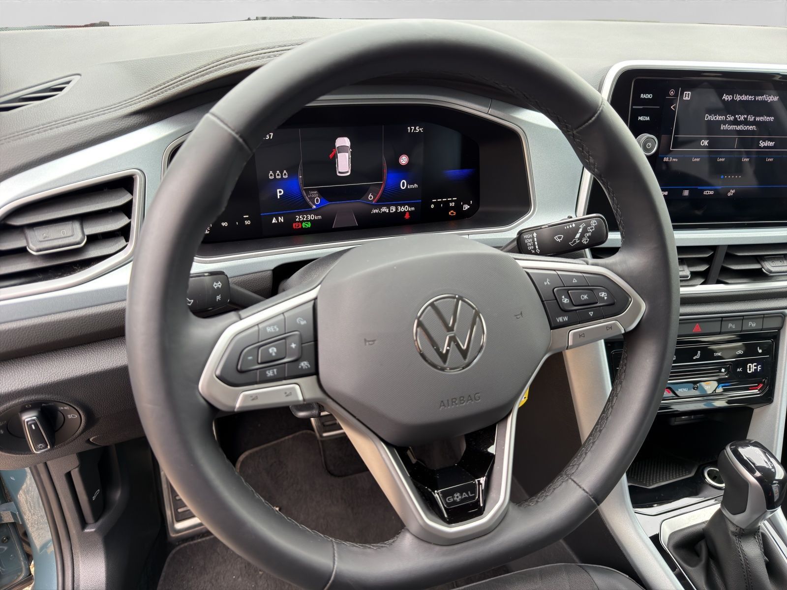 Volkswagen T-Roc - Bild 9
