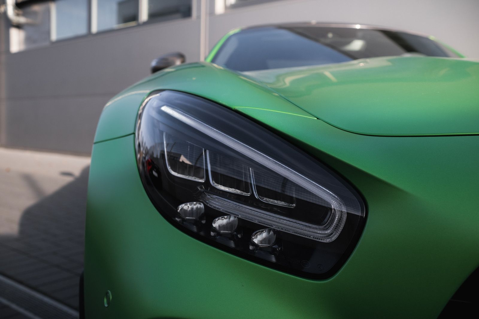 Fahrzeugabbildung Mercedes-Benz AMG GT R Coupe-erst 1.900km.-Park-Paket