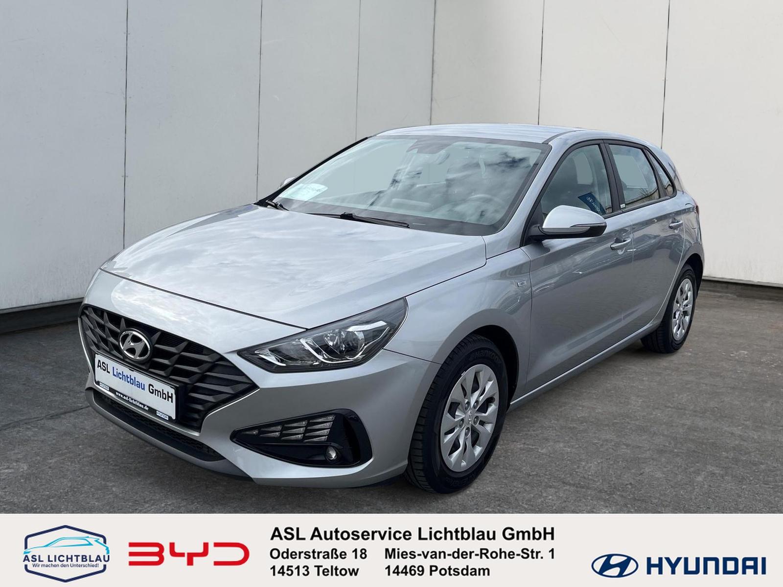 Hyundai i30 1.0 Turbo M/T (48V) SELECT Funktionspaket...