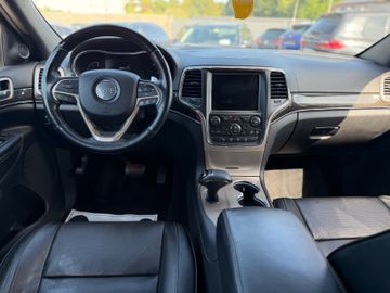 Jeep Grand Cherokee - 10