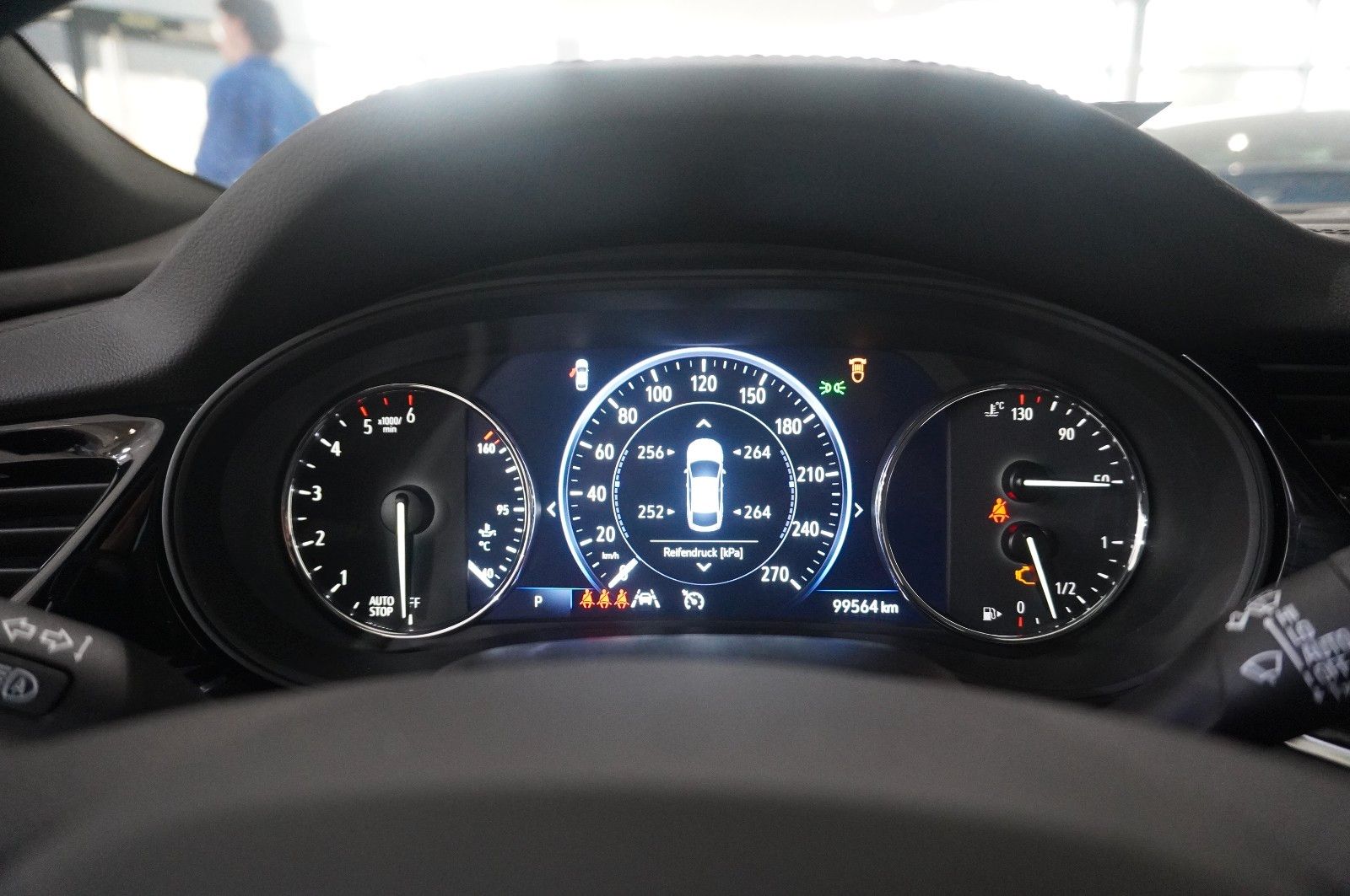 Fahrzeugabbildung Opel Insignia B ST 2.0D ULTIMATE NAVI/LED/OPC/VIRTU.