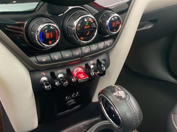 MINI Cooper Countryman - 12