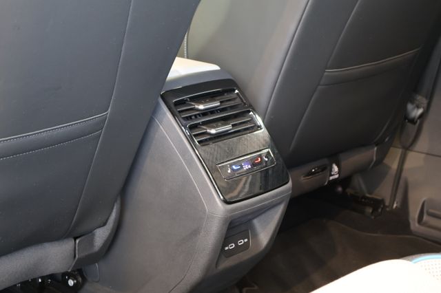 Volkswagen ID.7 Pro HK+HUD+MATRIX+360°+SITZKLIMA+PANO