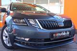 Skoda OCTAVIA COMBI* STYLE 4X4* DSG* PANORAMA* ACC*