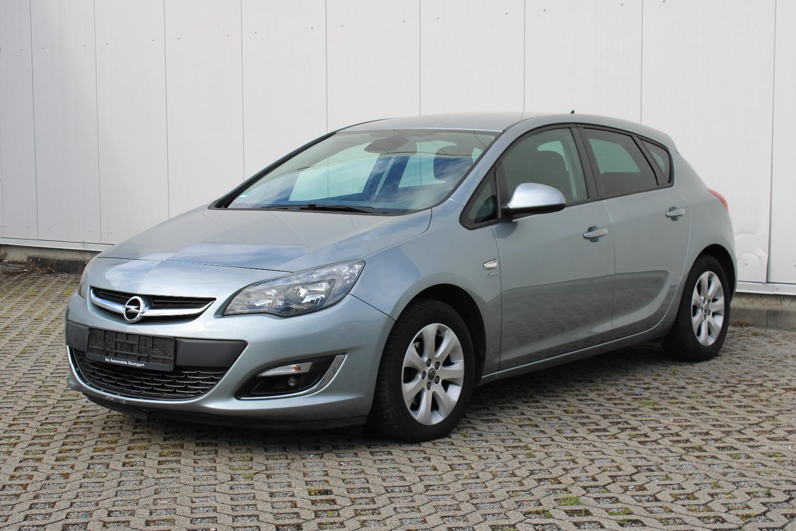 Opel Astra J Lim. 5-trg. Active