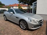 Mercedes-Benz SLC/SLK 200 Glasdach/Automatik/Scheckheftgepfl.. - silberne Mercedes-Benz SLC-Klasse