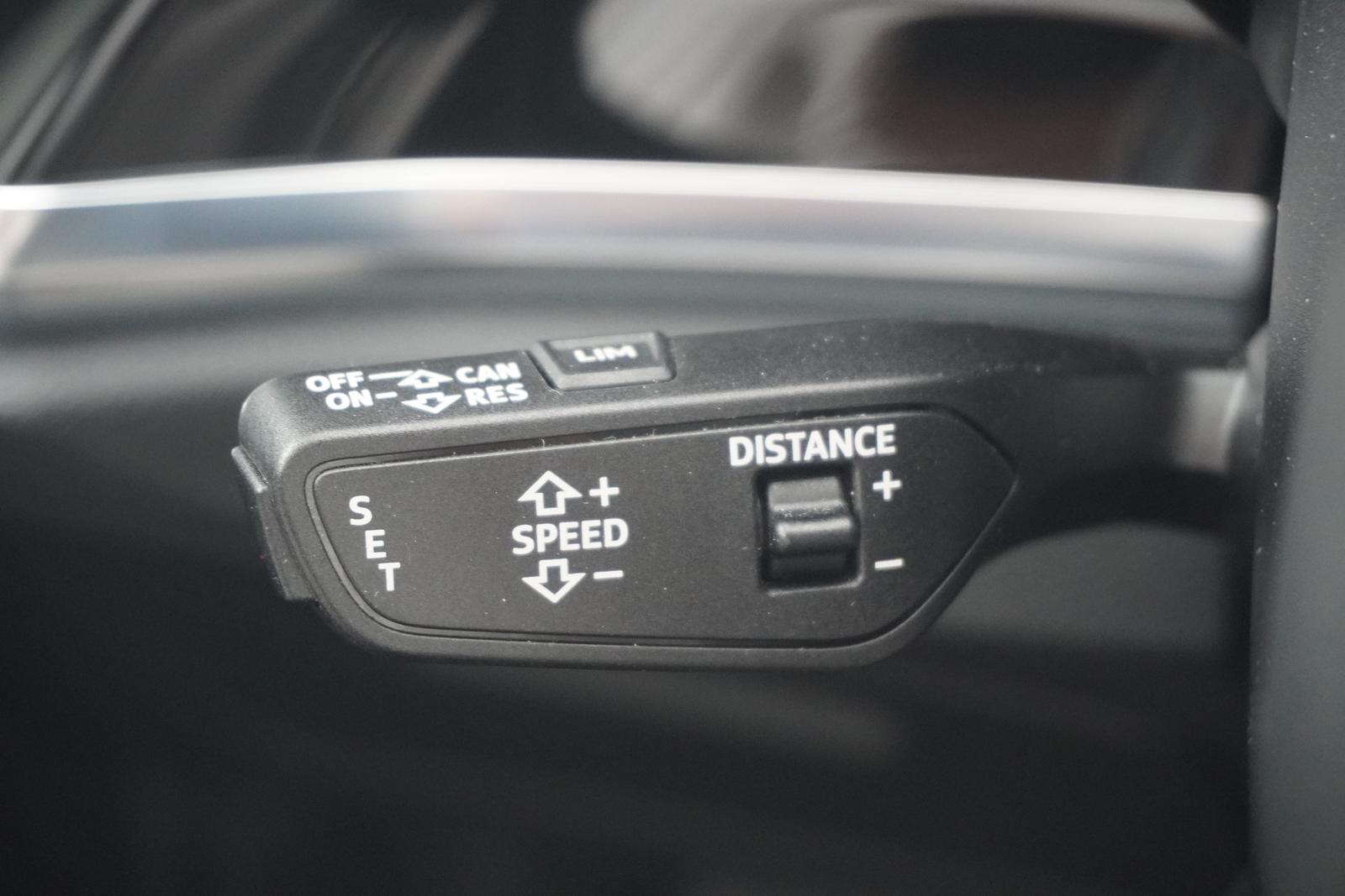 Audi Q3 40 2.0 TFSI quattro basis Panorama AHK LED