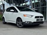 Mitsubishi Colt Lim. 3-trg. Athletic 1.3I 70KW - Mitsubishi Colt: Weiß