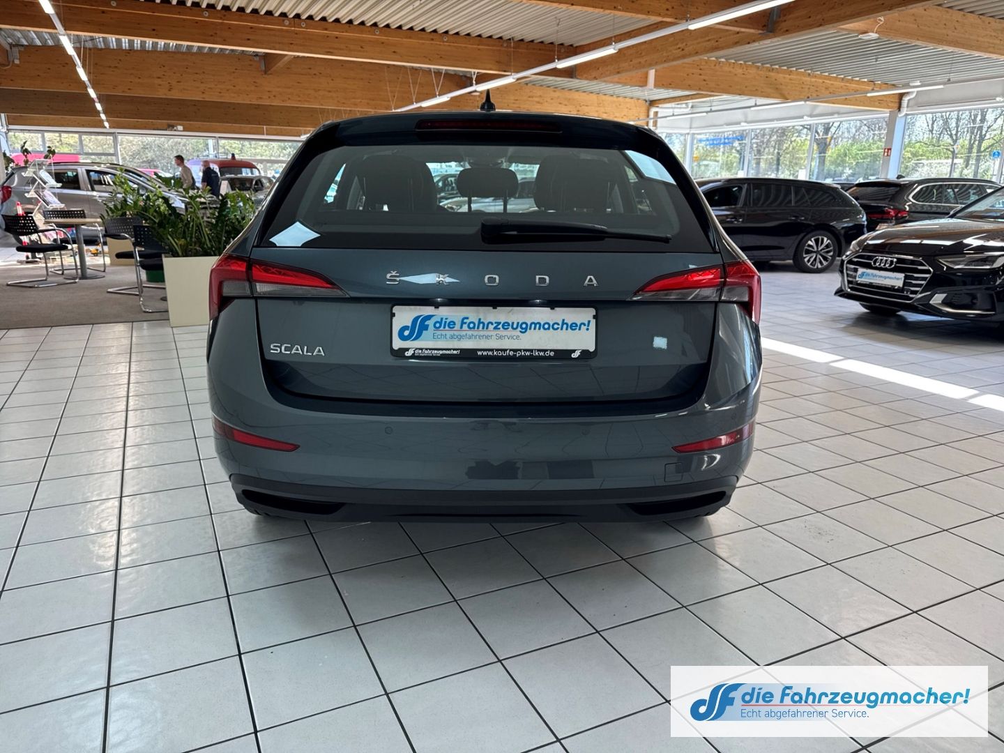 Fahrzeugabbildung SKODA Scala Ambition 1.5 TSI AHK-klappbar Navi Digital