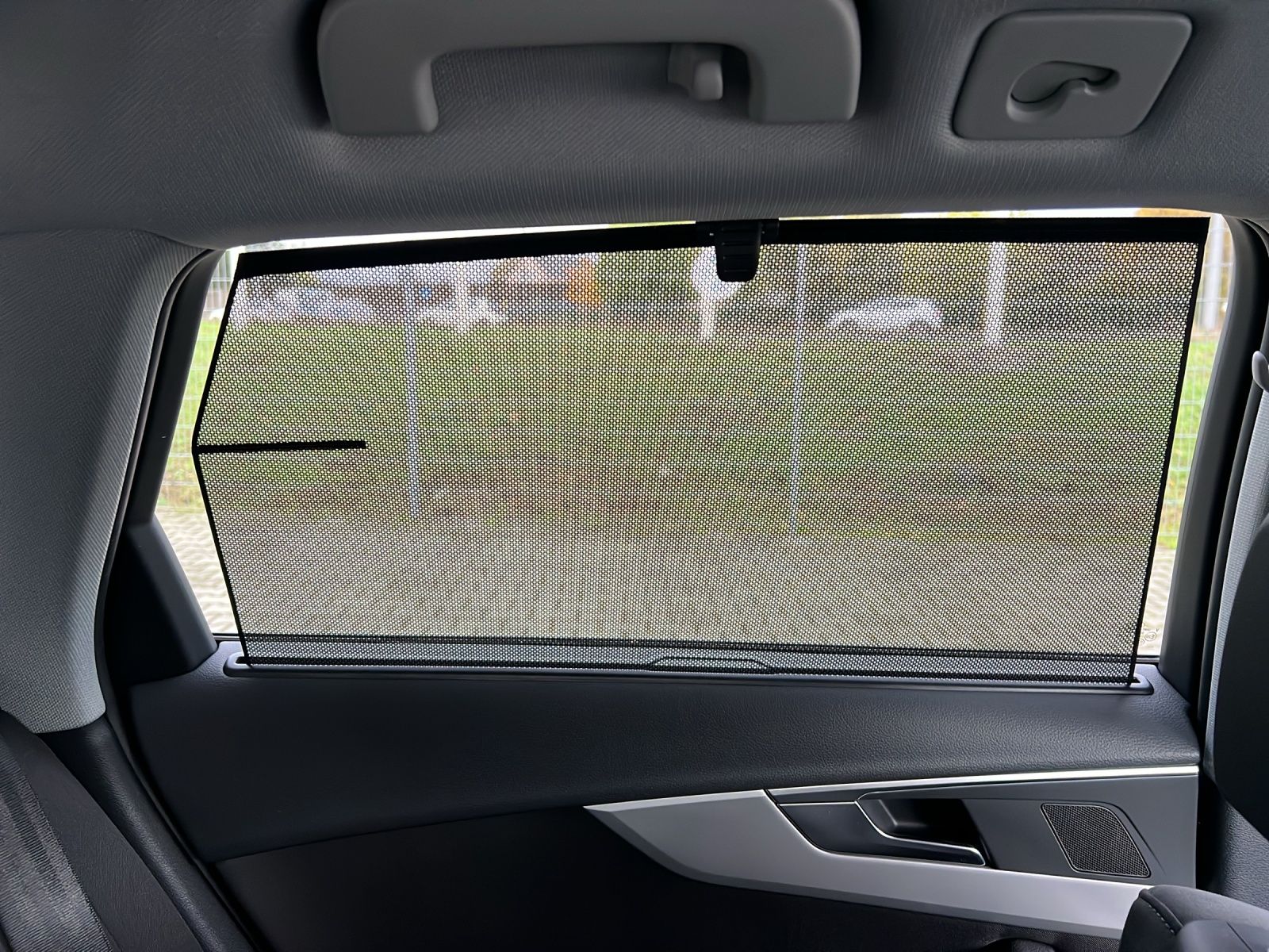 Fahrzeugabbildung Audi A4 Avant 35 TDI S-tronic AHK Navi ACC PDC SH