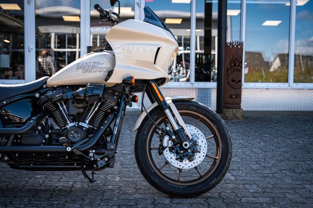 Fahrzeugabbildung Harley-Davidson FXLRST LOW RIDER ST 117 MY23 - Sofort verfügbar!