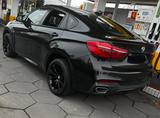 BMW X6 xDrive30d - - BMW X6 von privat