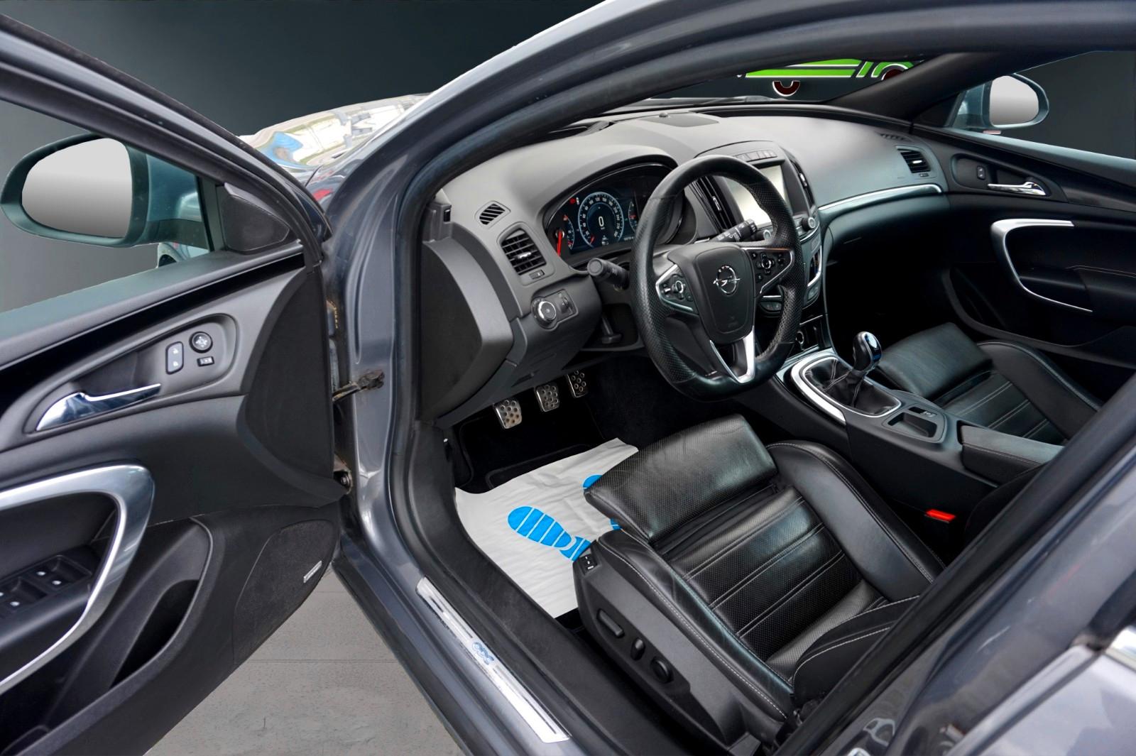 Opel Insignia ST OPC 4x4*Unlimited Paket~Bose~Pano~Ge