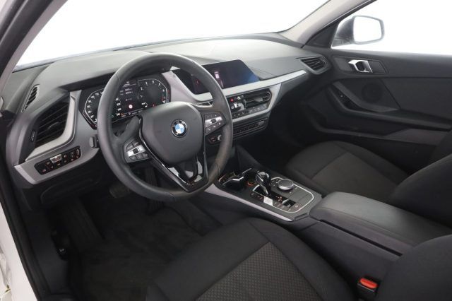 Image of BMW 118