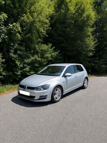VW Golf 1.6 TDI Variant LOUNGE