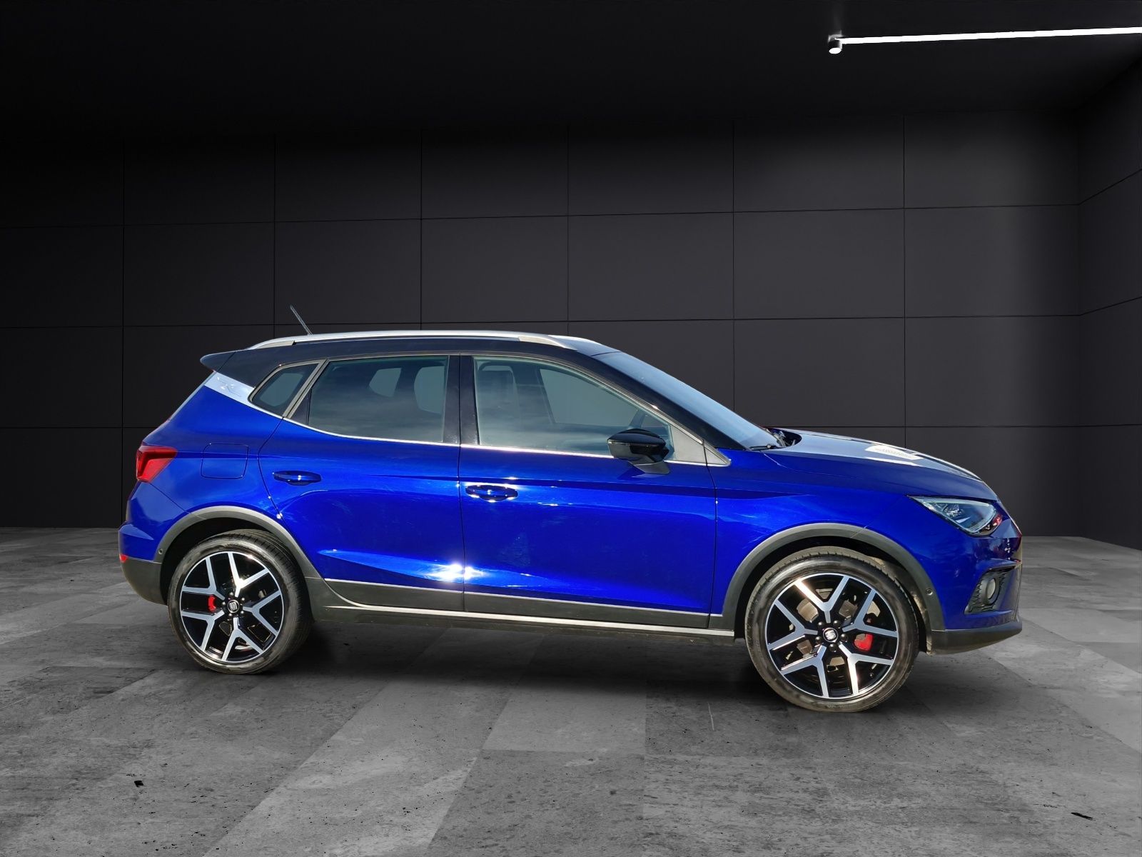 Fahrzeugabbildung SEAT Arona 1.0 TSI FR DSG BEATS NAVI RFK