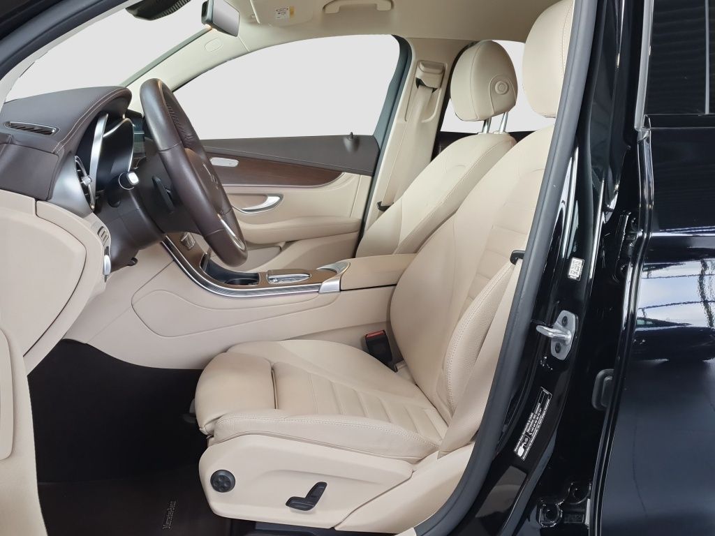 Fahrzeugabbildung Mercedes-Benz GLC 300 e 4MATIC Coupé Night*HUD*Leder*PDC*360°