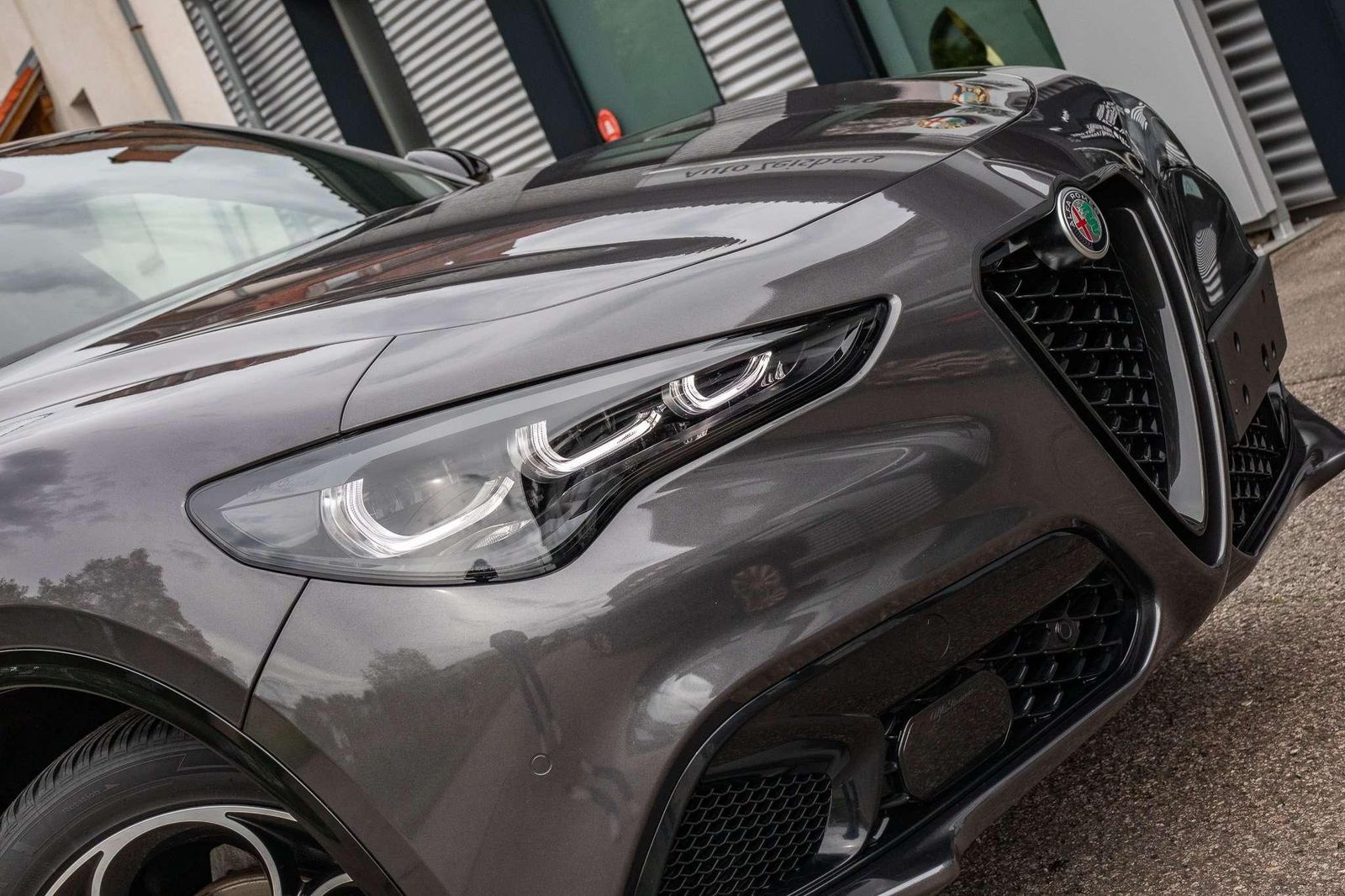 Fahrzeugabbildung Alfa Romeo Stelvio Veloce 2.0 Q4 vom AR Vertragshändler