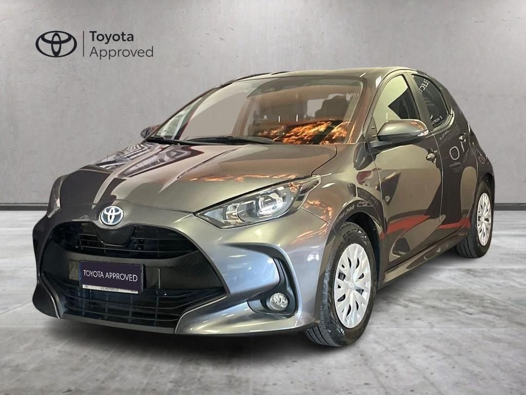 Toyota Yaris - 1