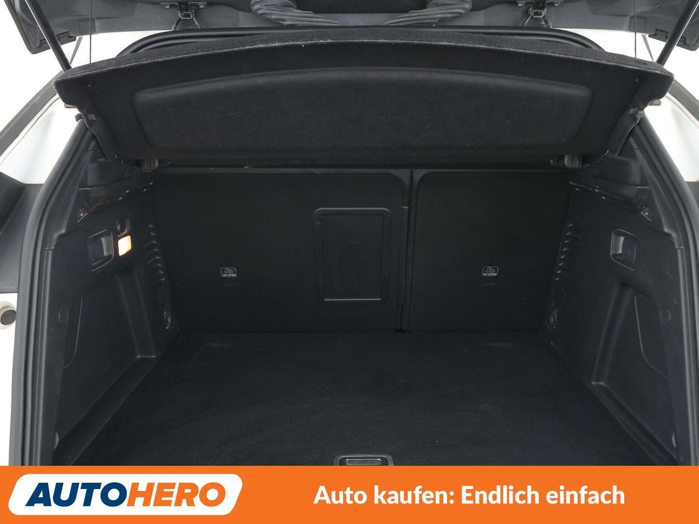 Peugeot 3008 1.6 Hybrid Allure Pack Aut*NAVI*LED*TEMPO*