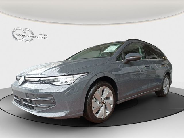 Volkswagen Golf Var. VIII 1.5 eTSI DSG Style AHK+NAVI+LED+K