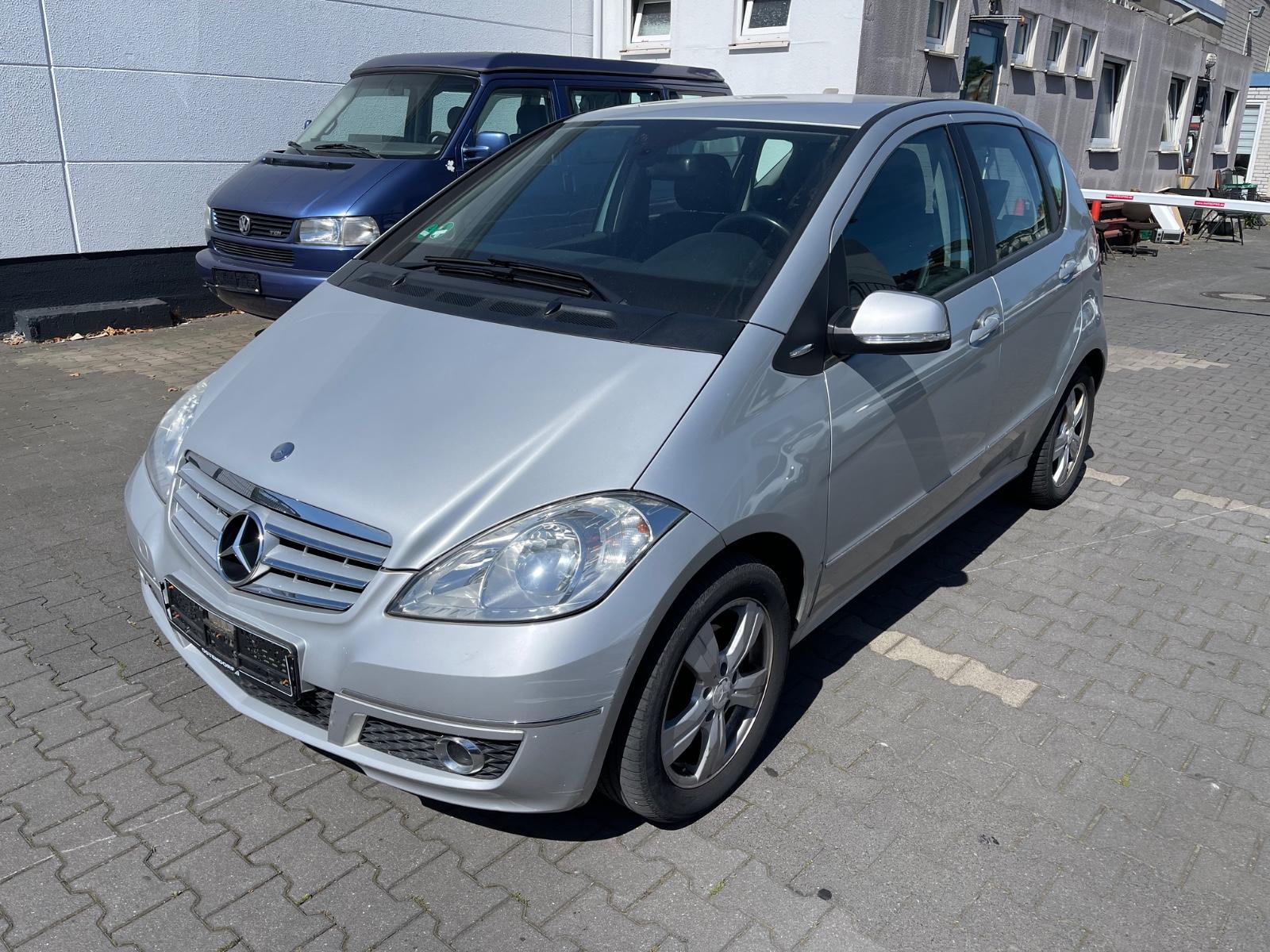 Mercedes-Benz A 180 Avantgarde Automatik/Klima