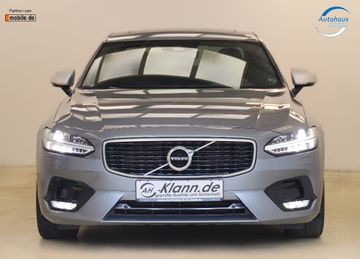 Volvo S90 - 2