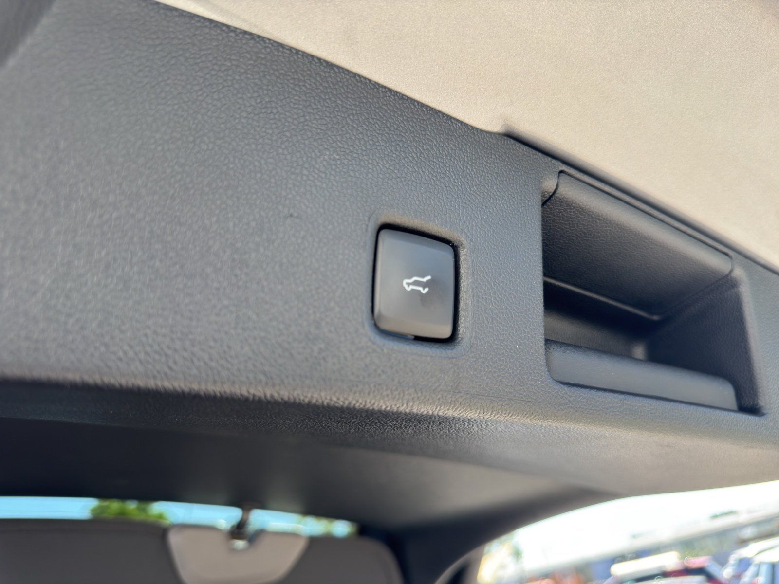 Fahrzeugabbildung Ford Kuga 2.5 FHEV ST-Line X Aut./ACC/AHK/KAMERA/LED/