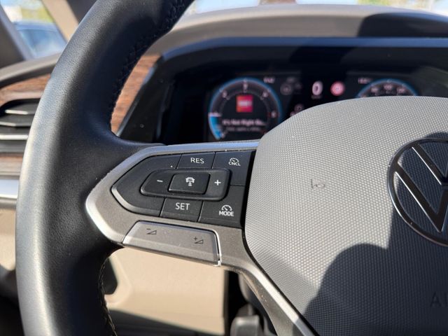 T7 Multivan Style 2.0 TDI AHK-klappbar Navi