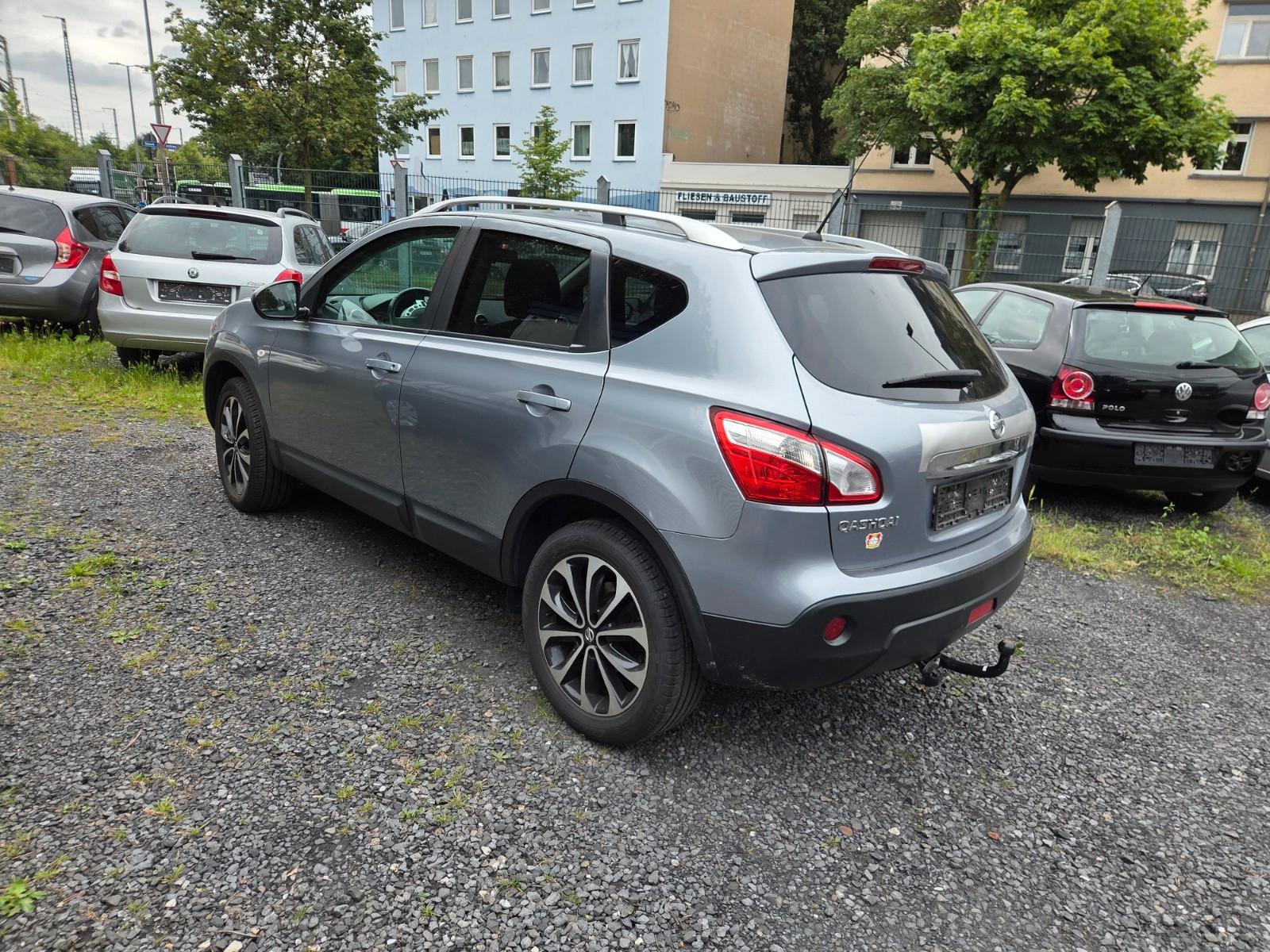 Nissan Qashqai 1.6 Visia Navi Rückfahrcamera TÜV neu