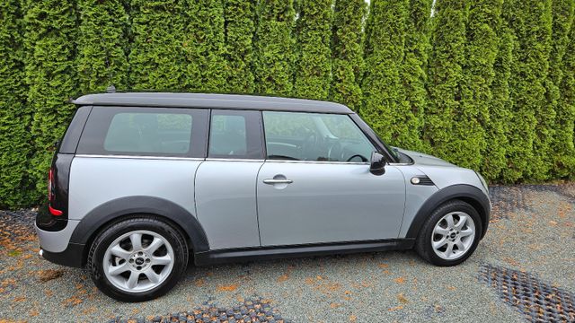 MINI Cooper Clubman