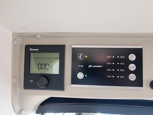 Etrusco CV 640 PB 140 PS AT| Sofort | Complete Selection