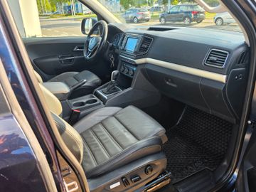 Volkswagen Amarok - 10