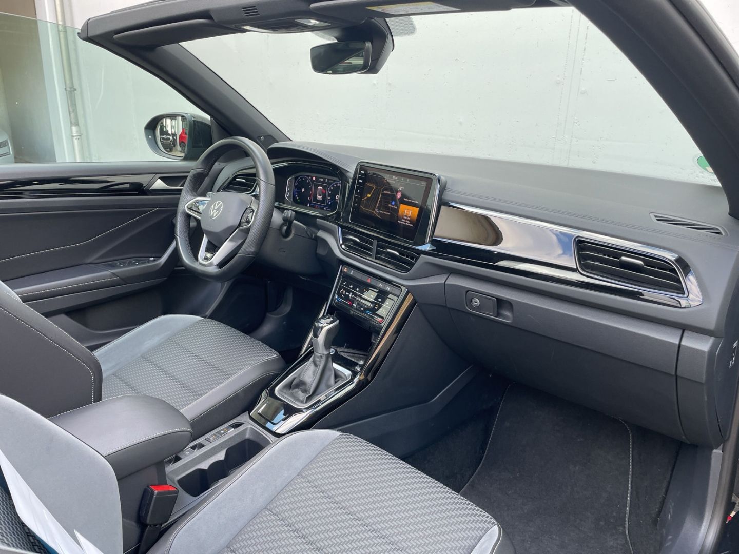 T-Roc Cabriolet 1.5TSI DSG R-Line AHK/Kamera/ACC