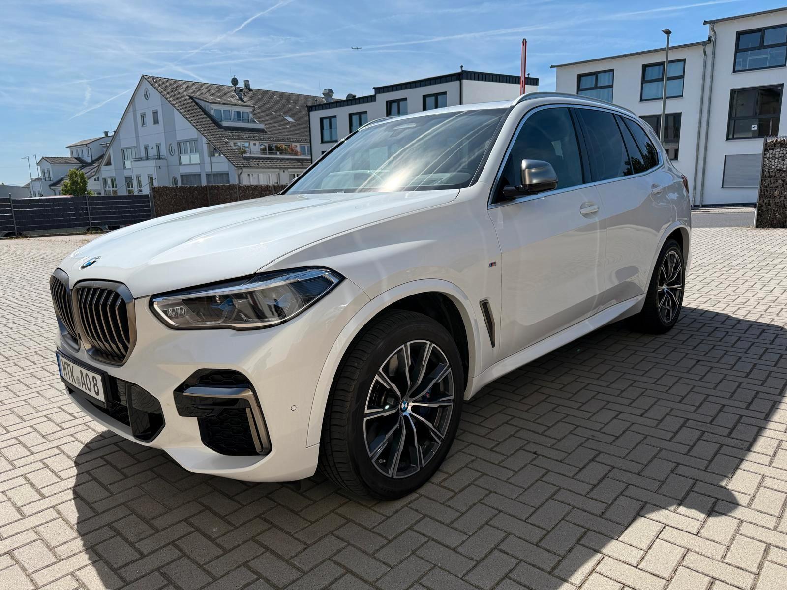 BMW X5 M50 i