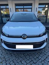 Volkswagen Tiguan 2.0 TDI SCR DSG Life - VW Tiguan Gebrauchtwagen in Dresden