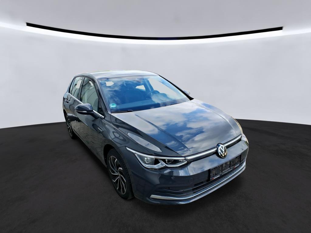 Volkswagen Golf VIII 2.0 TSI Style DSG LED/Dig.Cockpit/17