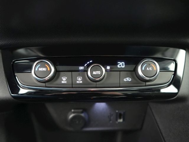 Corsa-e F EDITION 50kWH AT+KLIMAAUTOMATIK+KEYLES