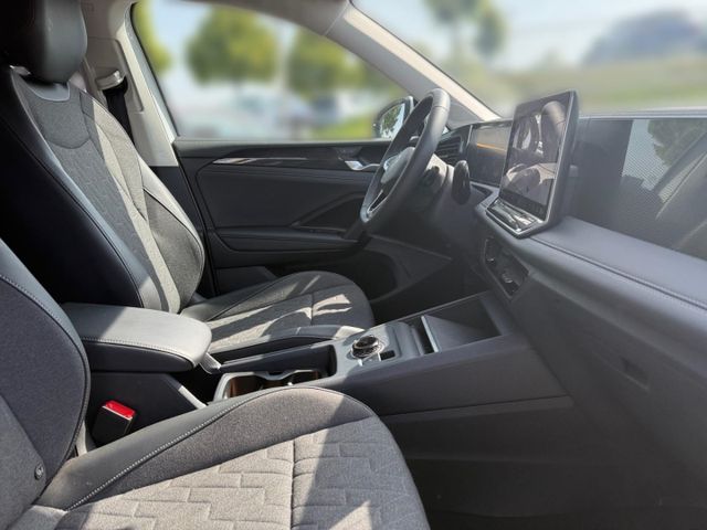 Tiguan Life 1.5 eTSI AHK-klappbar Navi CarPlay