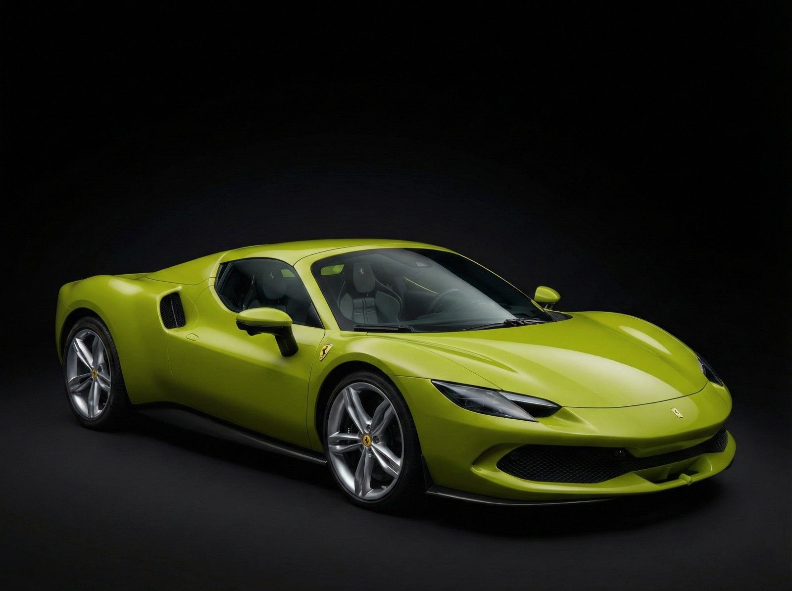 Fahrzeugabbildung Ferrari 296 GTS| Lift | Full Carbon | Verde Germoglio