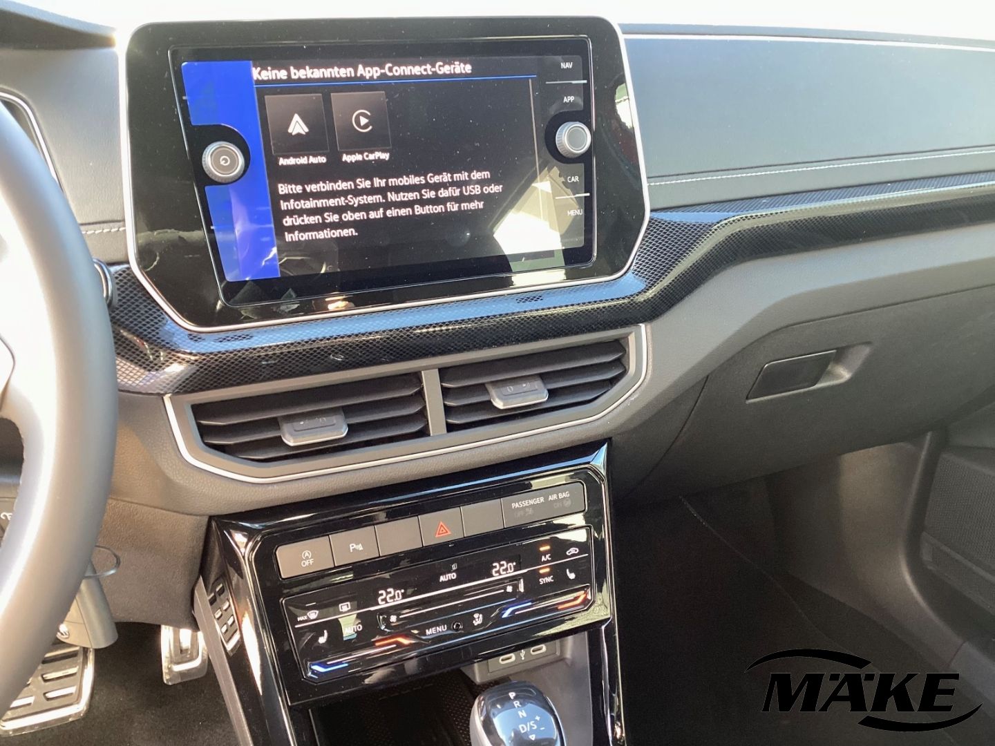 T-Cross R-Line 1.0 TSI DSG ACC RFK LED SHZ APP