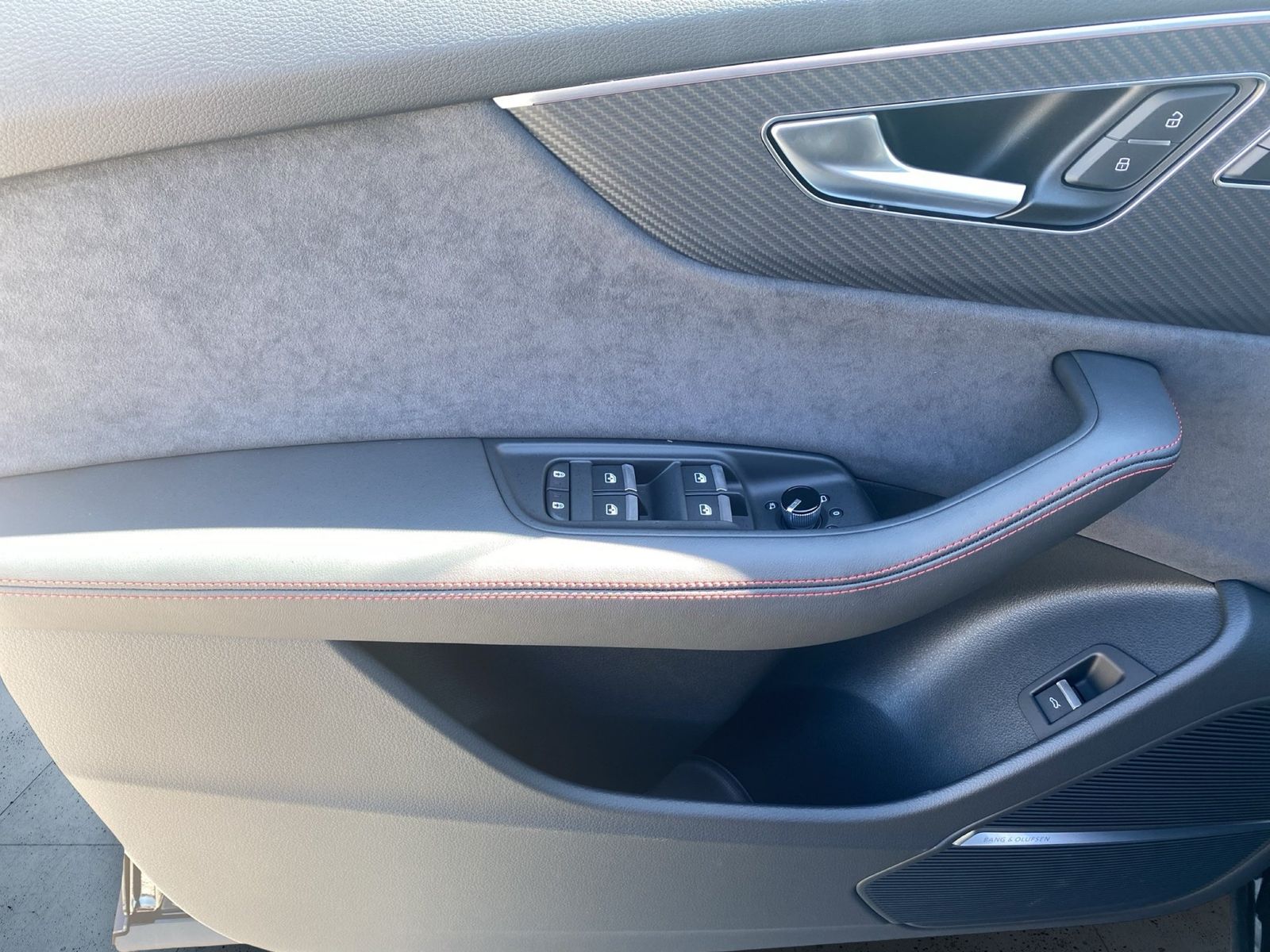 Audi SQ8 - Bild 18