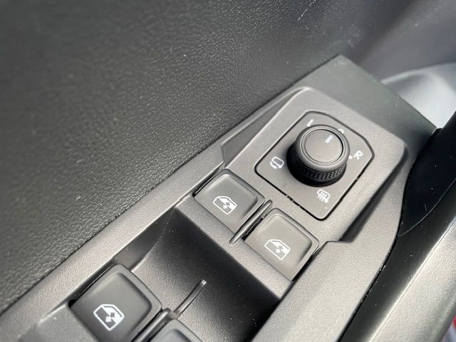 T-Cross 1.0 TSI DSG Life 17Zoll Allwetter LED AC