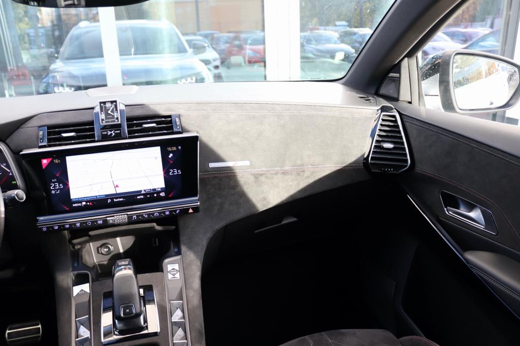 DS Automobiles DS7 (Crossback)