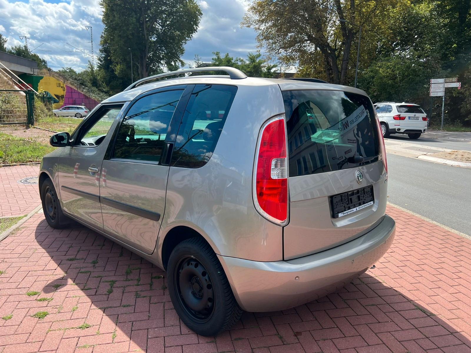 Skoda Roomster 2009 — photo 10