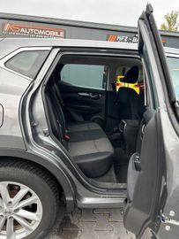 Nissan Qashqai - 11
