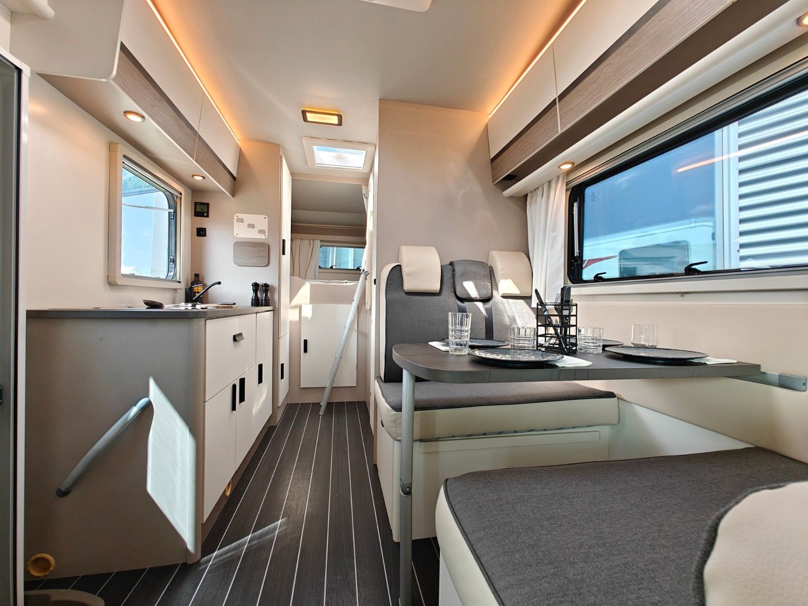 Fahrzeugabbildung XGO Dynamic 35 AUTOMATIK Modell 2025 SPRING SALE