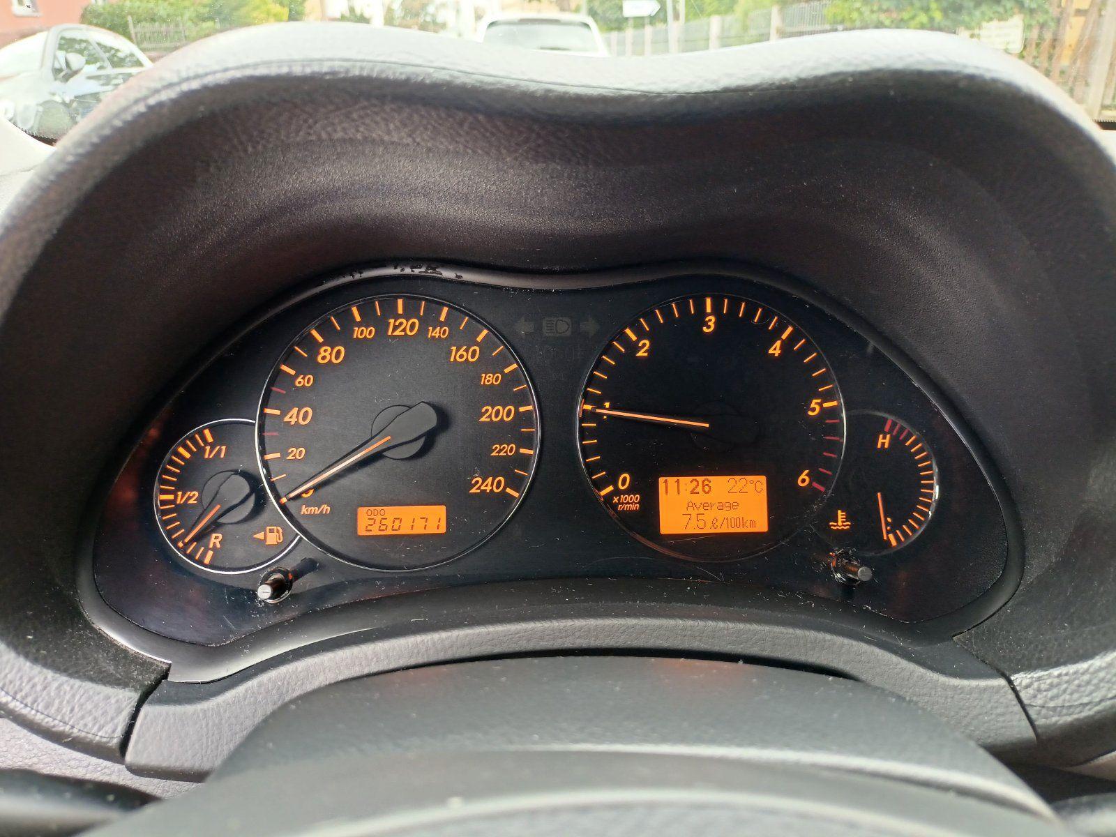 Toyota Avensis 2006 — photo 6