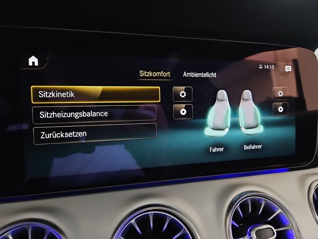 Fahrzeugabbildung Mercedes-Benz E 220 d Coupé AMG Night Pano ACC 360° Multibeam