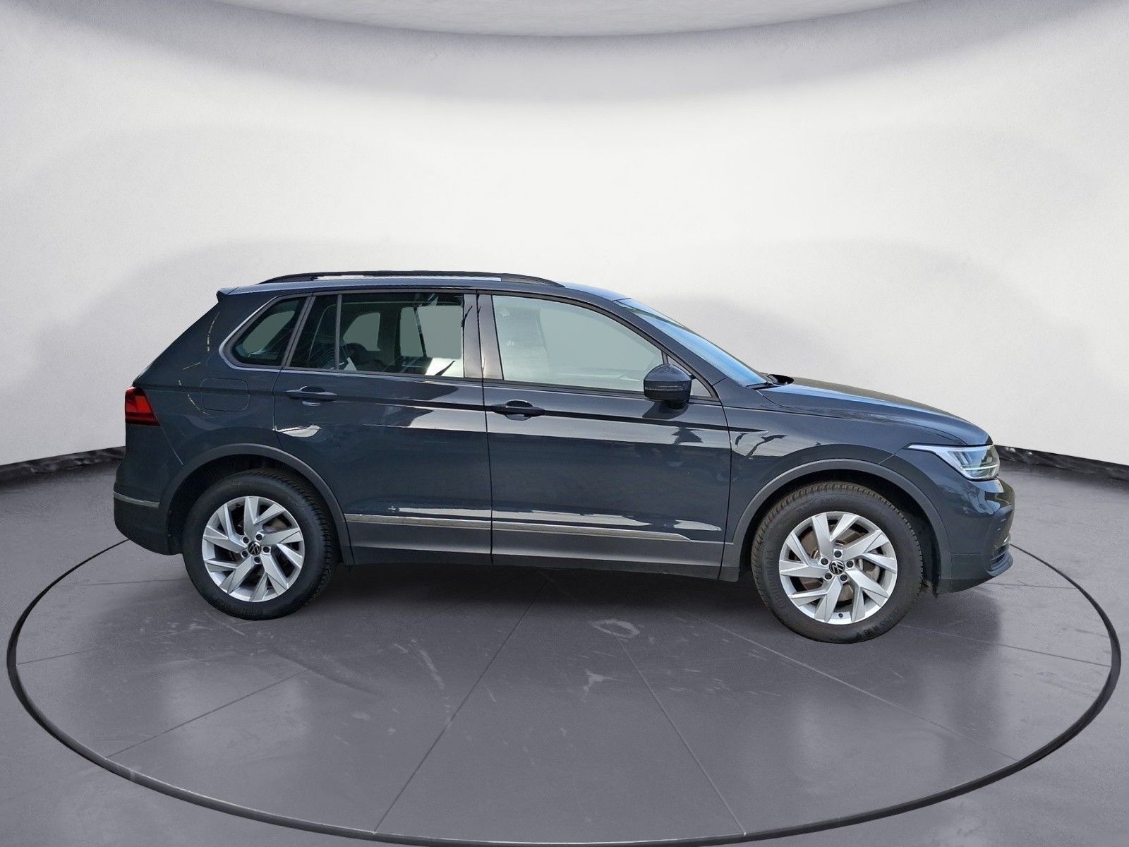 Volkswagen Tiguan - Bild 6